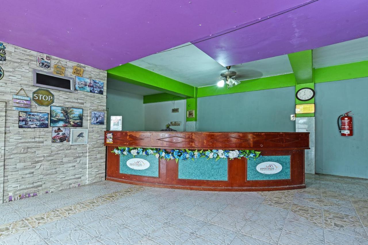 Oyo 90565 Teresek View Motel Kuala Tahan Exterior photo