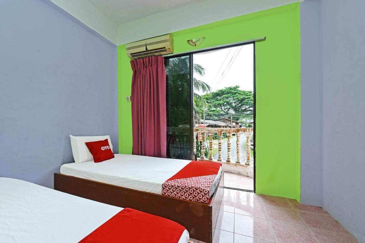 Oyo 90565 Teresek View Motel Kuala Tahan Exterior photo
